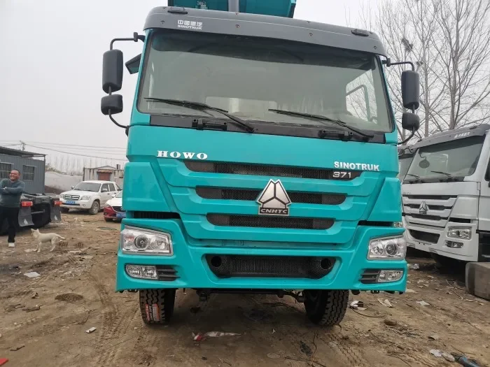 In Stock Howo Cheap 6x4 371HP Tipper Truck