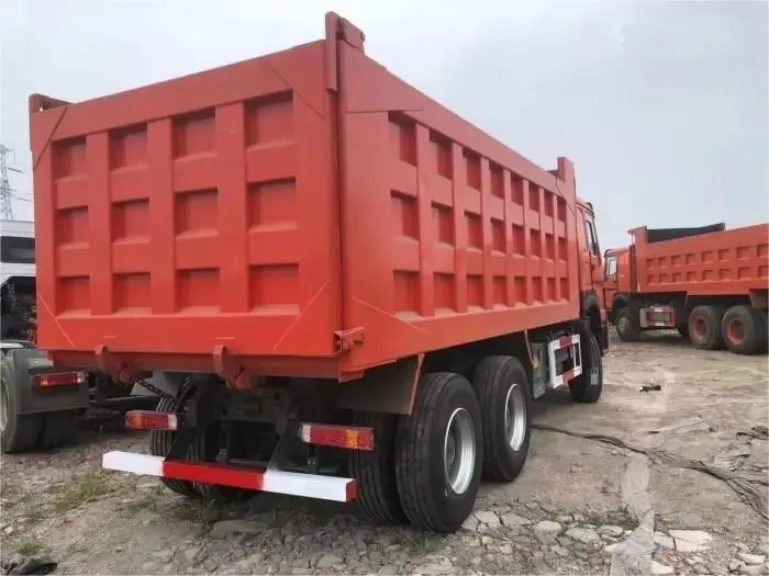 Howo Sinotruk 8x4 371 Dump Truck