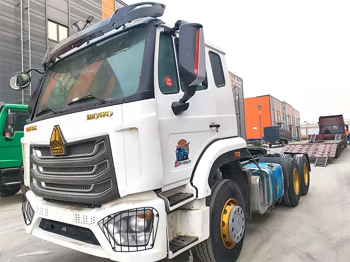 HOWO NX 6x4 Tractor Truck