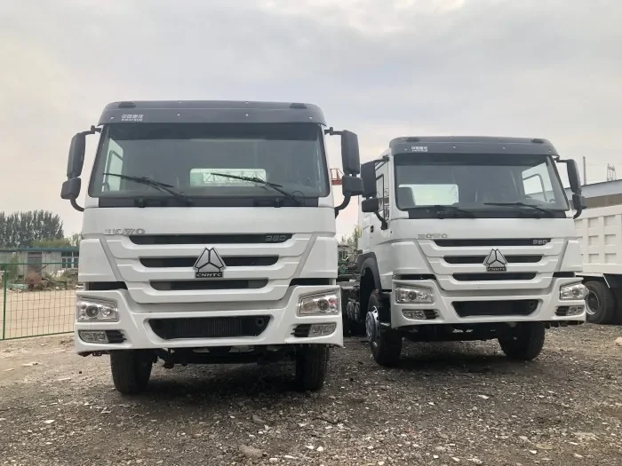 Sinotruk Howo 6x4 380HP Tractor Truck for Sale