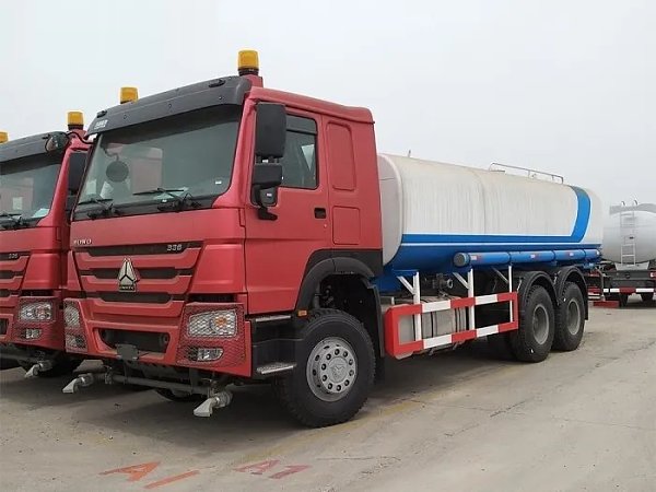 Howo 336HP 6X4 Water Tanker Truck