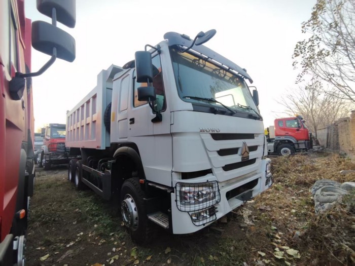 2044-202603131724218430 howo dump truck