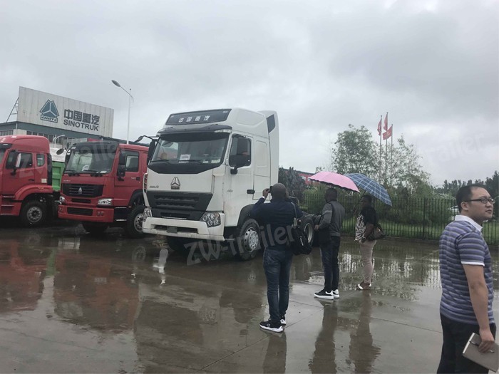 Warmly welcome Congo customers to visit our factory