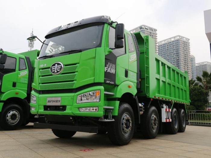 1788228395953232741750554624.jpg FAW J6P 8x4 Dump Truck