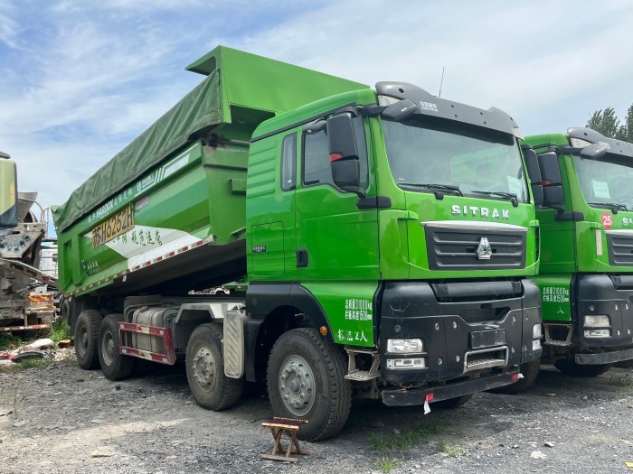 dumper truck