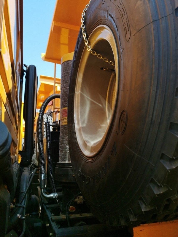 dump truck