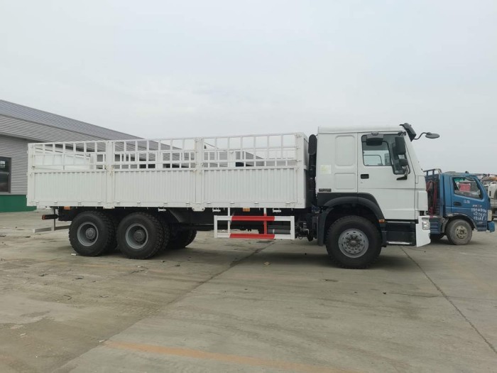 sinotruk truck price
