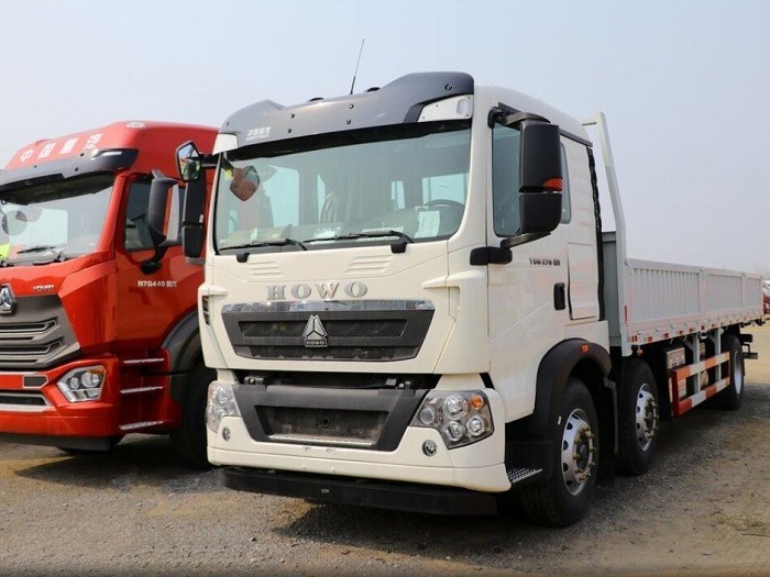 1788229325953236641027211264.jpg lorry truck