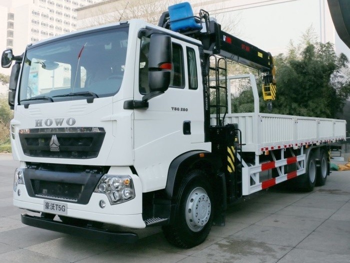 truck mounted crane