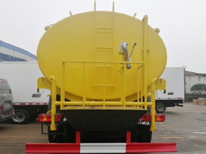 water tanker truck