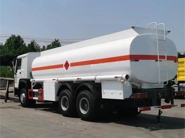 oil transportation truck