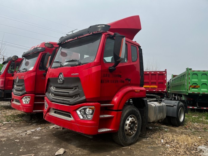 2044-202501151041143509 tractor truck head for sale