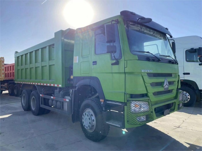 1788230743953242587254251520.jpg howo dump truck