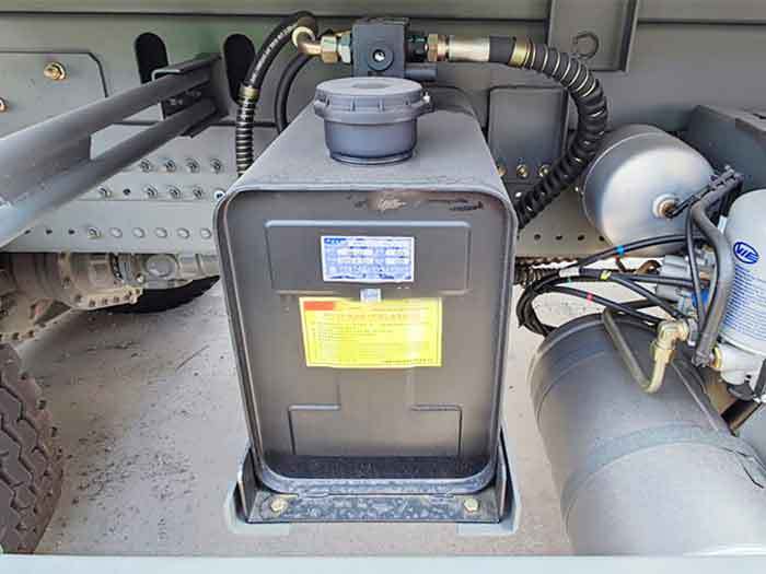 dump tipper truck