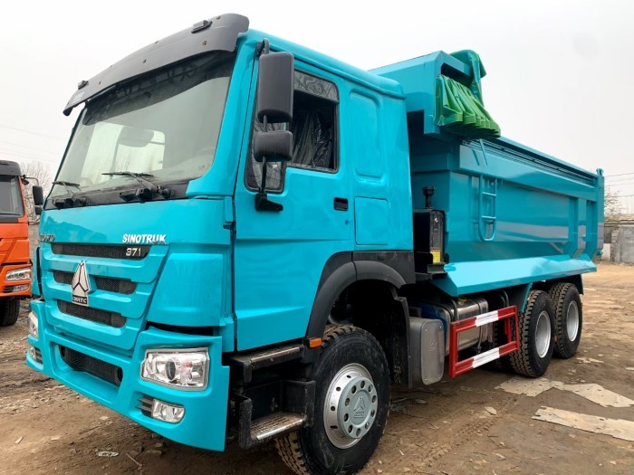 2044-202502131335143791 tipper truck