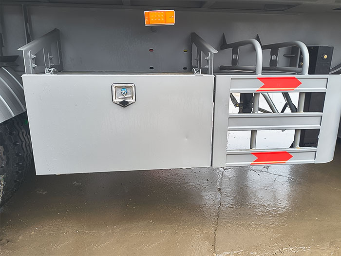 dump semi trailer