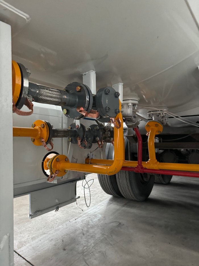gas tanker semi trailer