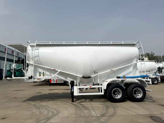 1788239431953279028843802624.jpg Bulk Material Transport