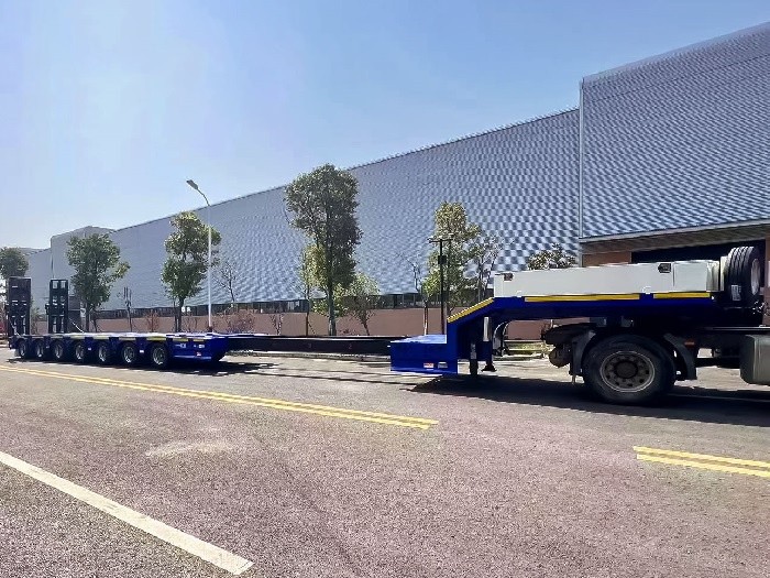 1788239836953280729210454016.jpg extendable low loader trailer