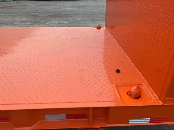 1788240218953282329387753472.jpg lowboy semi trailer