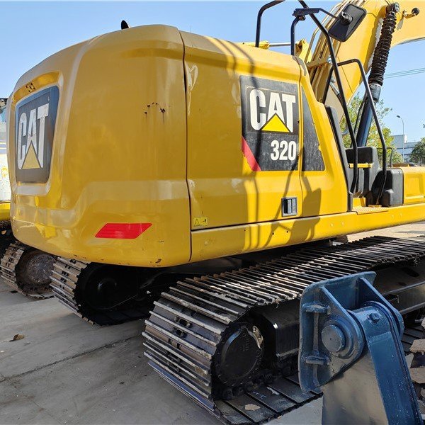 Pelle sur chenilles Cat 320D