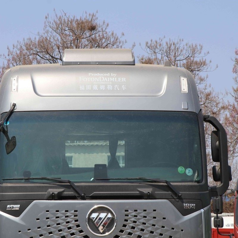 Nouveau tracteur Foton Auman Galaxy Crossing 580 ch 6x4 à boîte AMT automatique