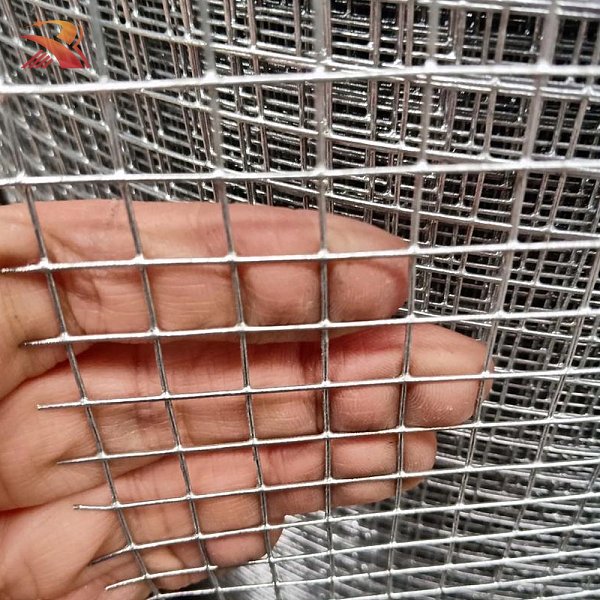 Medium-Coarse Wire Galvanised Wire Mesh Medium-Coarse Wire Galvanised Wire Mesh