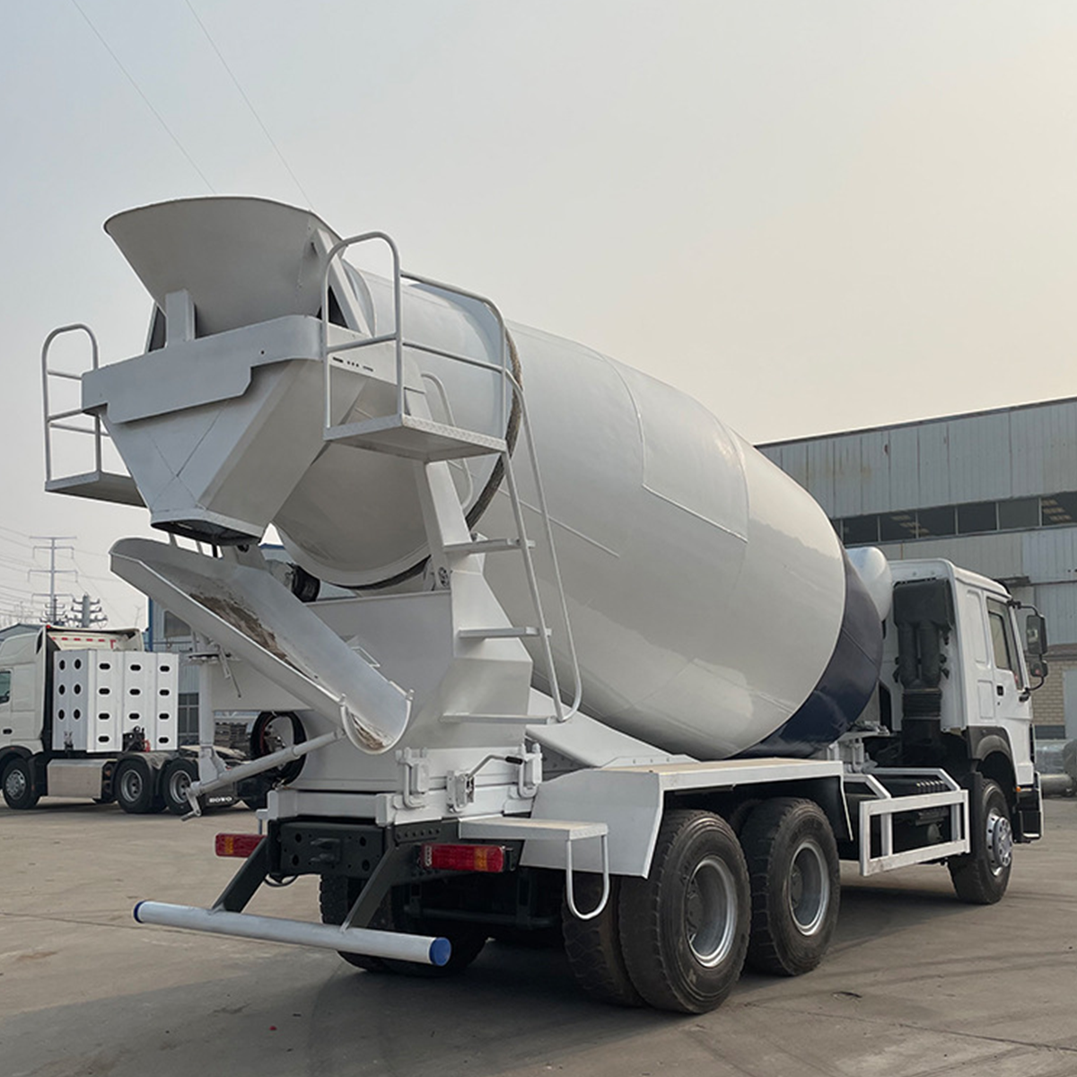 Export Sinotruk Howo 371 6x4 Concrete Mixer Truck