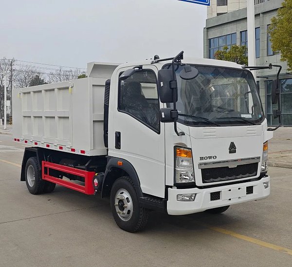 Sinotruk Howo 4x2  Dump Truck
