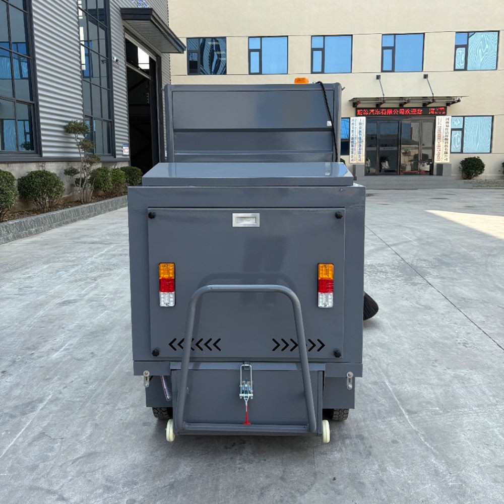 Electric Ride-On New Road Sweeper Truck