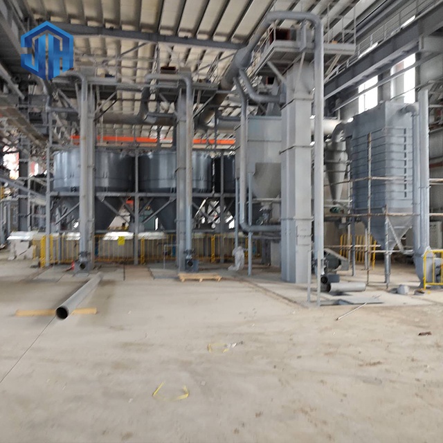 Negative pressure pneumatic conveying
