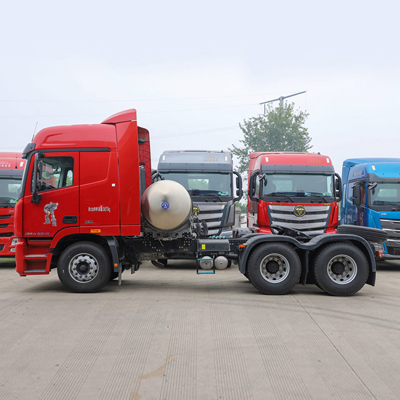 Foton Auman GTL Premium Edition 500 Horsepower 6x4 Drive LNG Tractor Truck