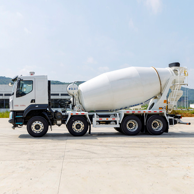Dongfeng Liuzhou Motor Chenglong H5 Concrete Mixer Truck