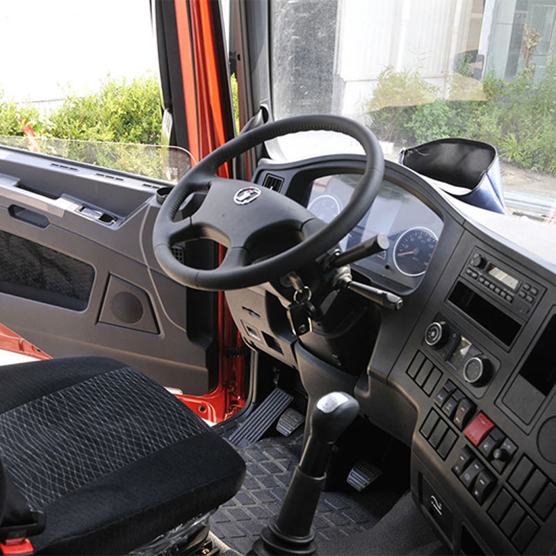 SHACMAN X3000 Heavy Truck 460 horsepower 6x4 drive Tractor