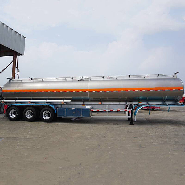 Tri Axle 42000 Liters Aluminum Fuel Tanker Trailer