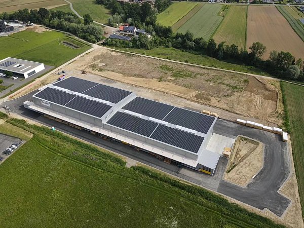 1 MW Commercial and Industrial Rooftop Project in Austria