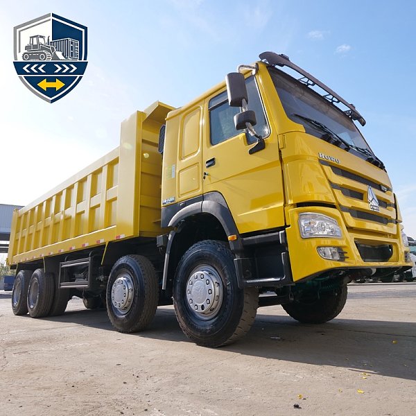 Sinotruk Howo 375HP 8x4 12 Dump Truck
