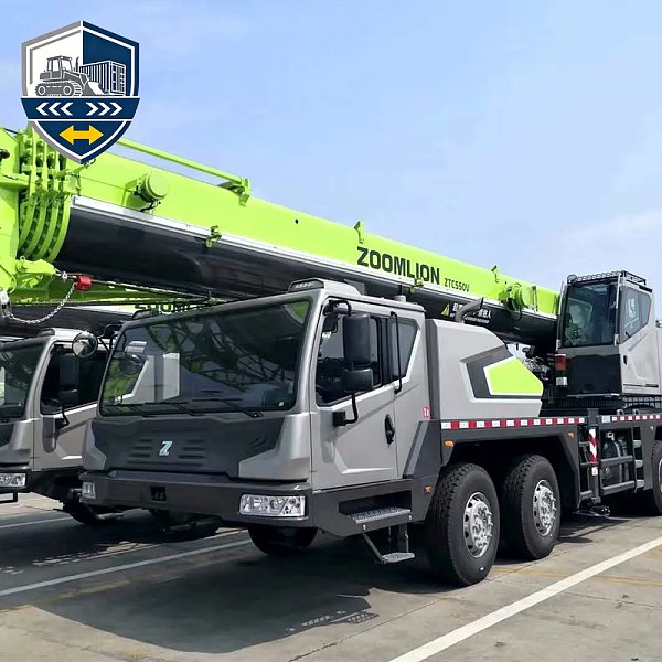 Zoomlion 50 Ton ZTC550V Heavy Truck Crane