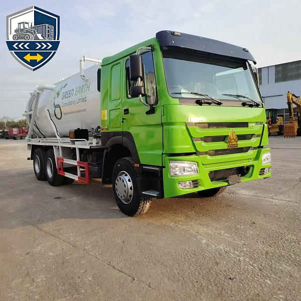 Sewage Vacuum Tank Trucks