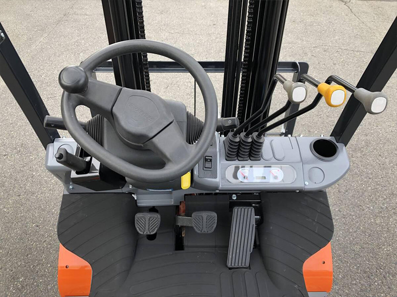 2.5–3.5 Ton Forklift