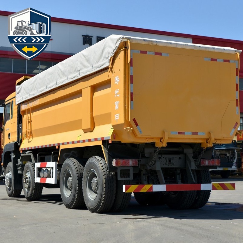 شاحنة قلابة Sinotruk Sitrak G7W بقدرة 400 حصان، 8x4، بطول 6.8m