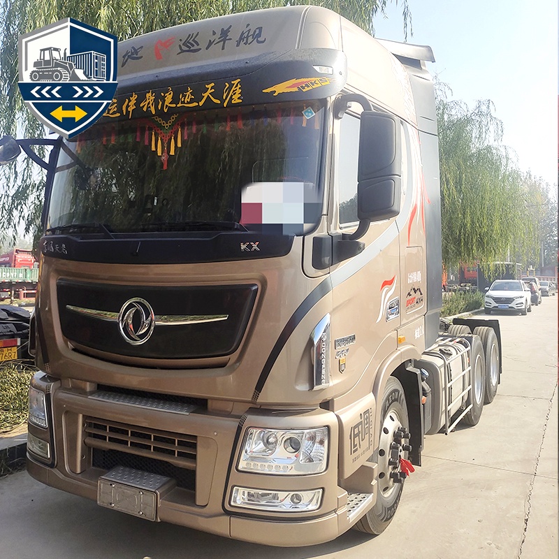 رأس قاطرة Dongfeng KX 6x4 بقوة 560HP