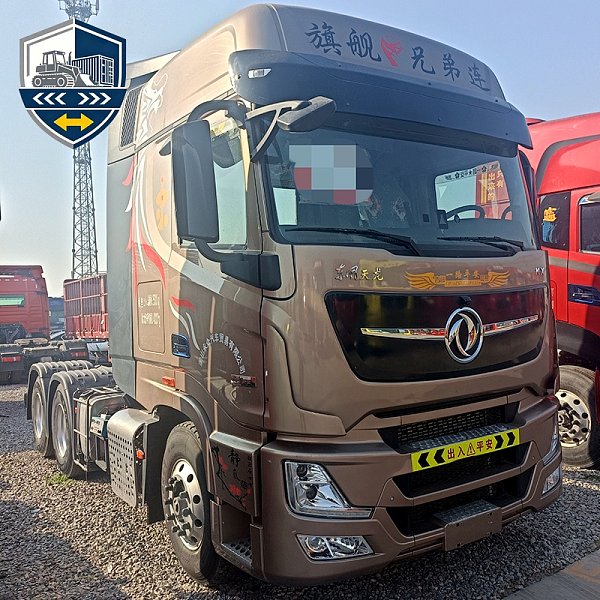 شاحنة رأس قاطرة Dongfeng KX 6x4