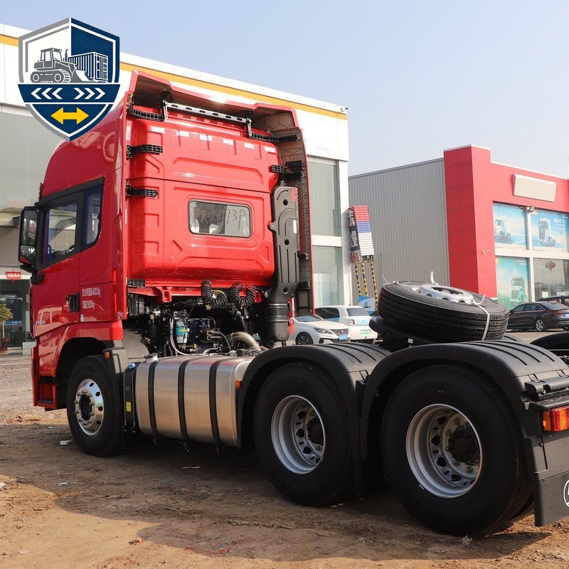شاحنة رأس قاطرة Shacman X5000 ‏6x4 بقوة 550HP