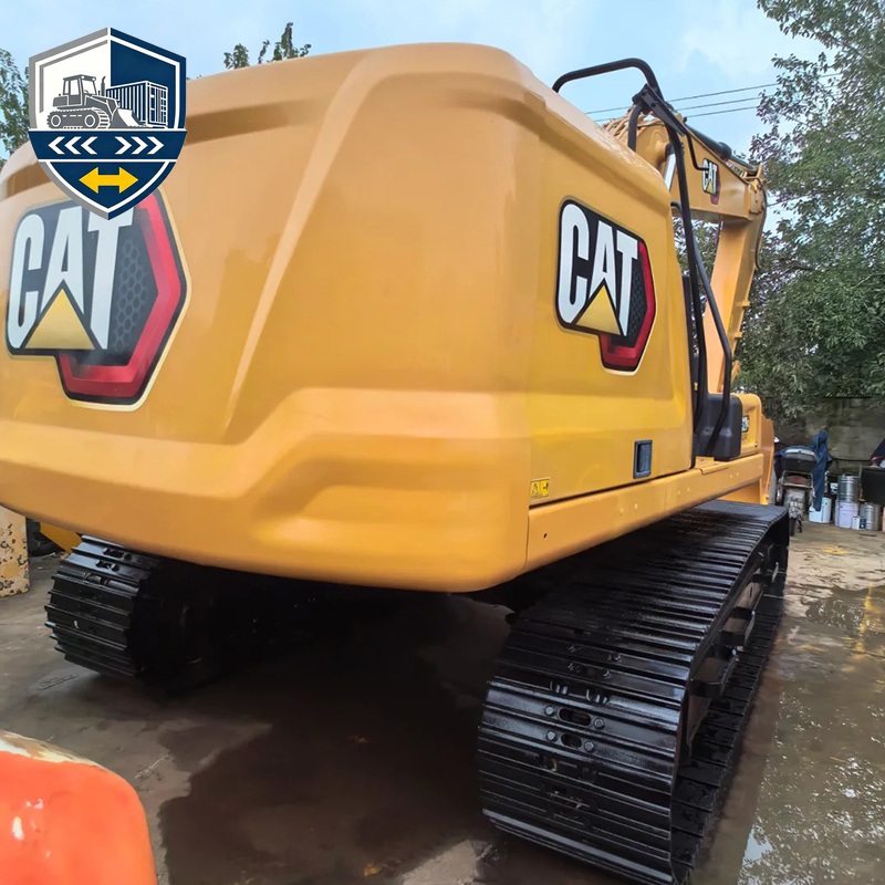 حفارة Cat 320GC بوزن 20 طن