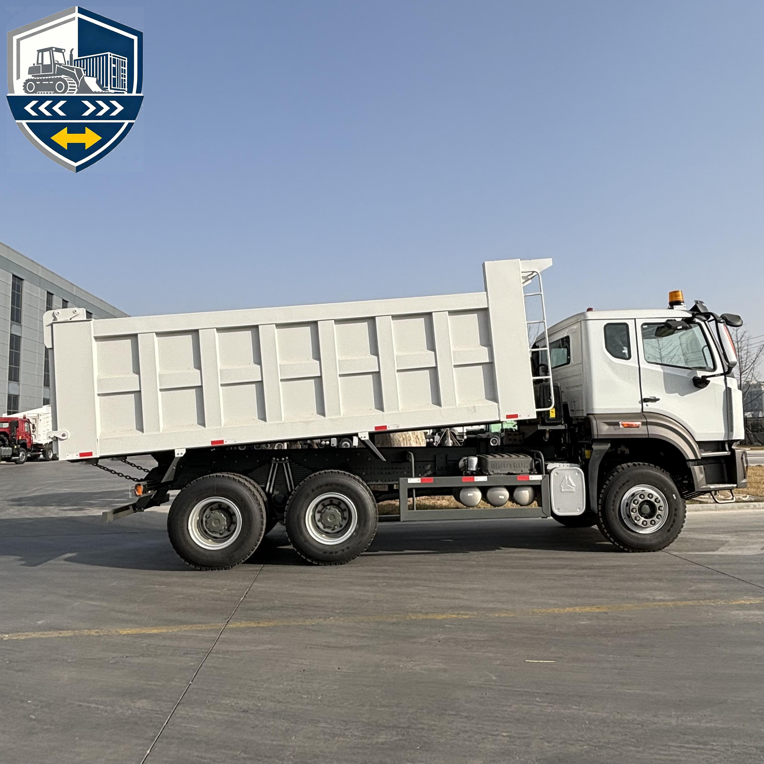 شاحنة قلابة ثقيلة Sinotruk Howo TX بقوة 440HP، بنظام 8x4، وطول 6.5m، بهيكل على شكل U