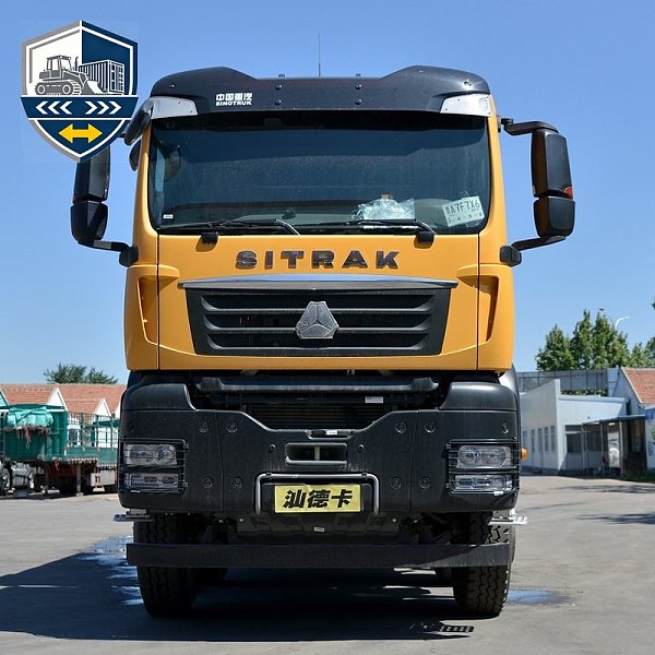 Sinotruk Sitrak G7W 400HP 8x4 camion-benne de 6,8 m