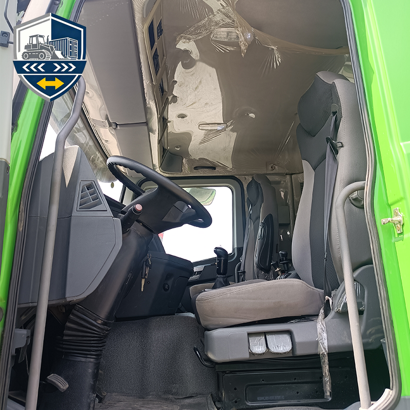 Camion-benne XCMG 430 ch 8x4