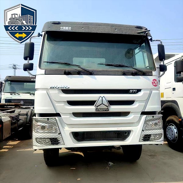 Exportation de camion malaxeur à béton Sinotruk Howo 371 6x4
