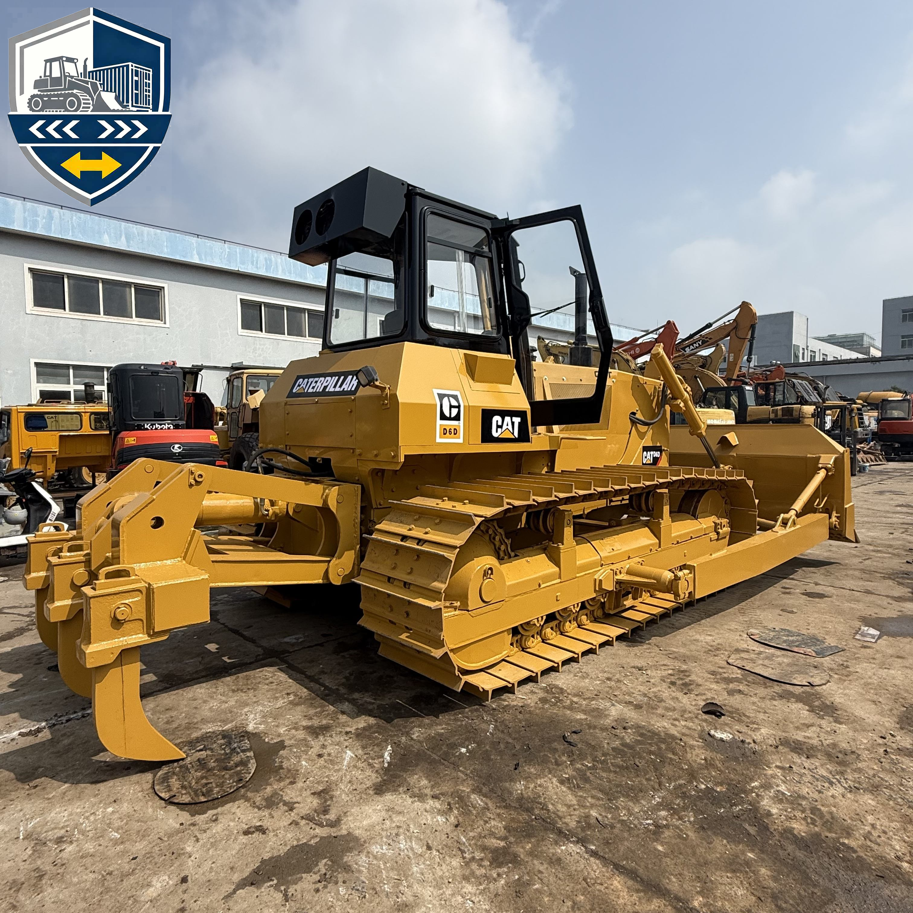Bulldozer sur chenilles Caterpillar CAT